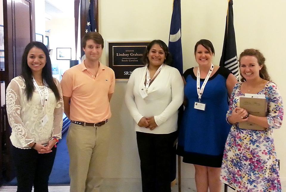 Chemistry Students Present in Washington