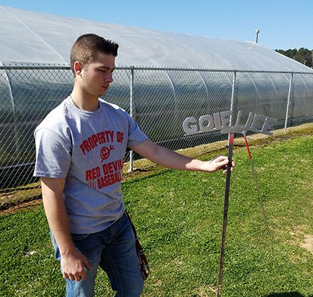 Clinton HS Students and Piedmont Tech Dual Enrollees Design and Weld Golf Tournament Signs