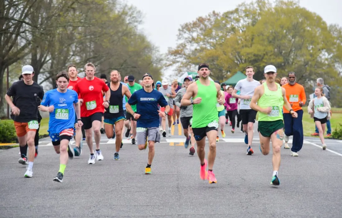 Runners running in a race